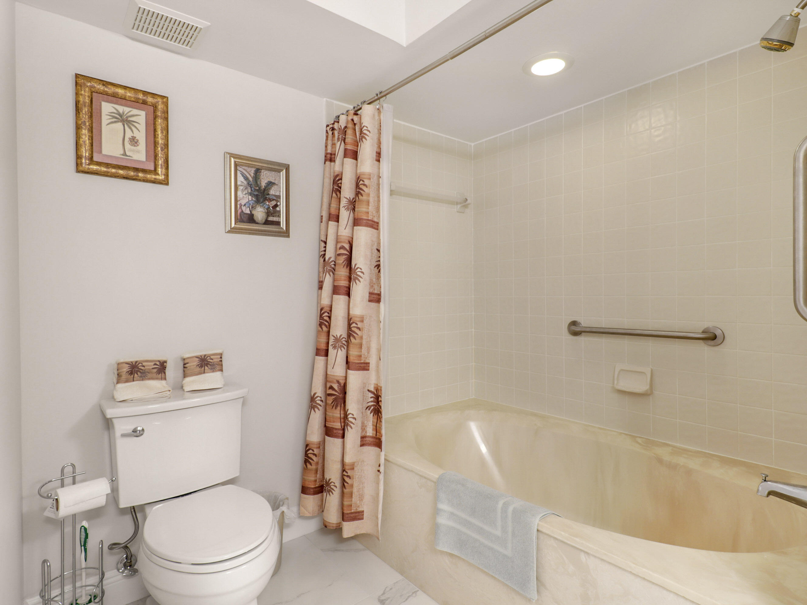 17332 Boca Club Boulevard, Unit 804 Boca Raton, FL 33487 - Photo 24 of 48 10-IMG_0345