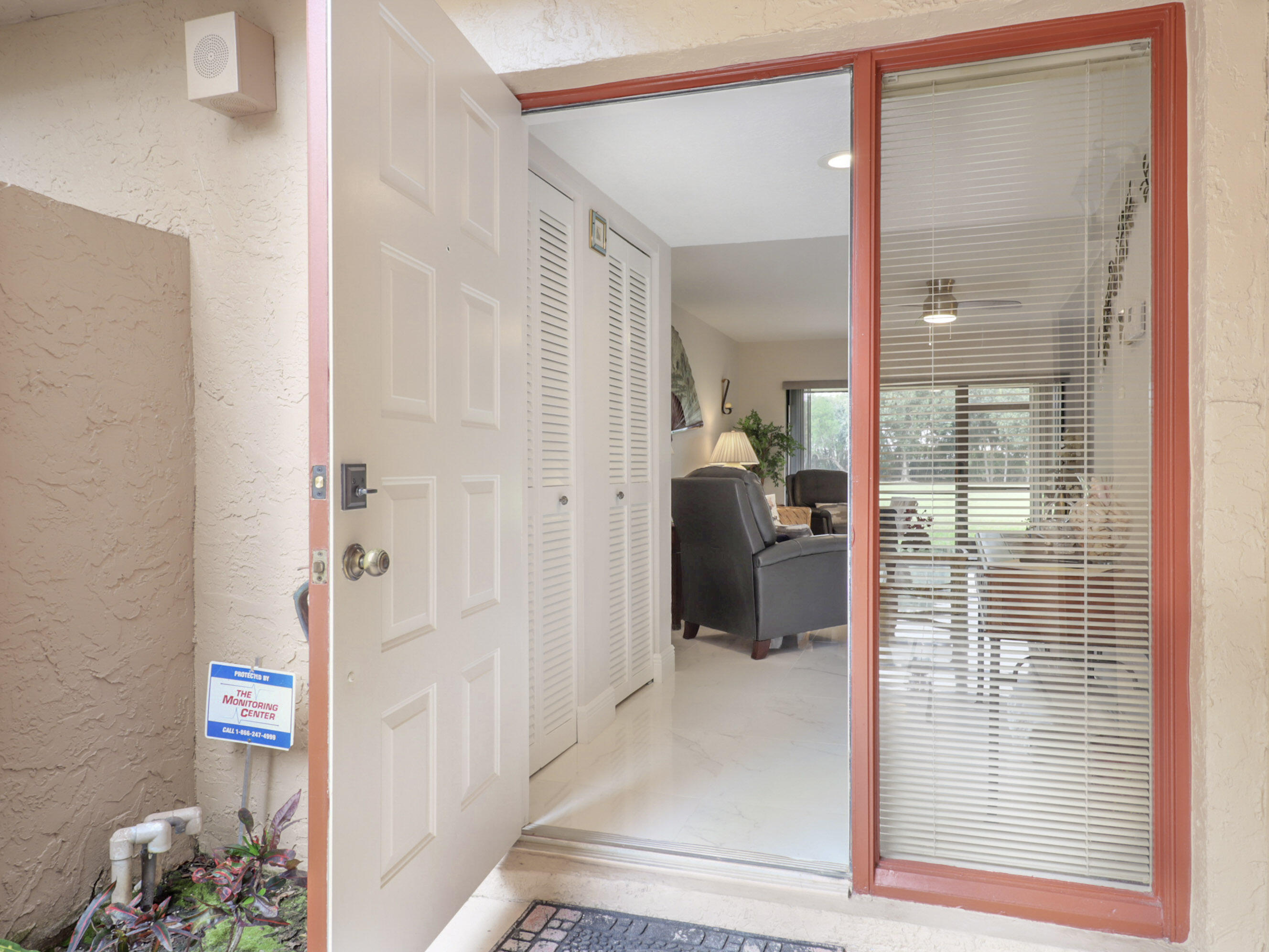 17332 Boca Club Boulevard, Unit 804 Boca Raton, FL 33487 - Photo 4 of 48 20-IMG_0393