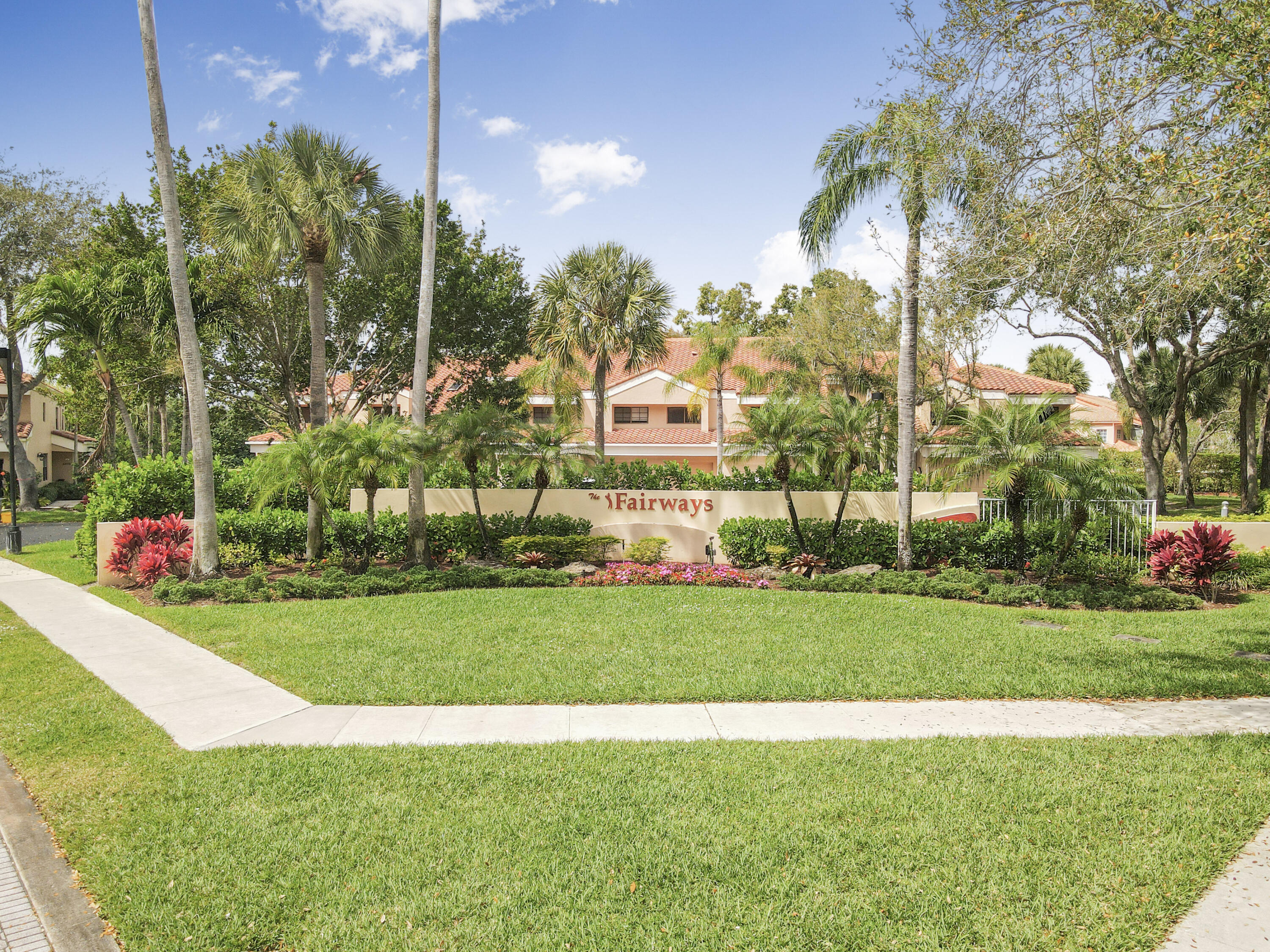 17332 Boca Club Boulevard, Unit 804 Boca Raton, FL 33487 - Photo 45 of 48 45-DJI_0923