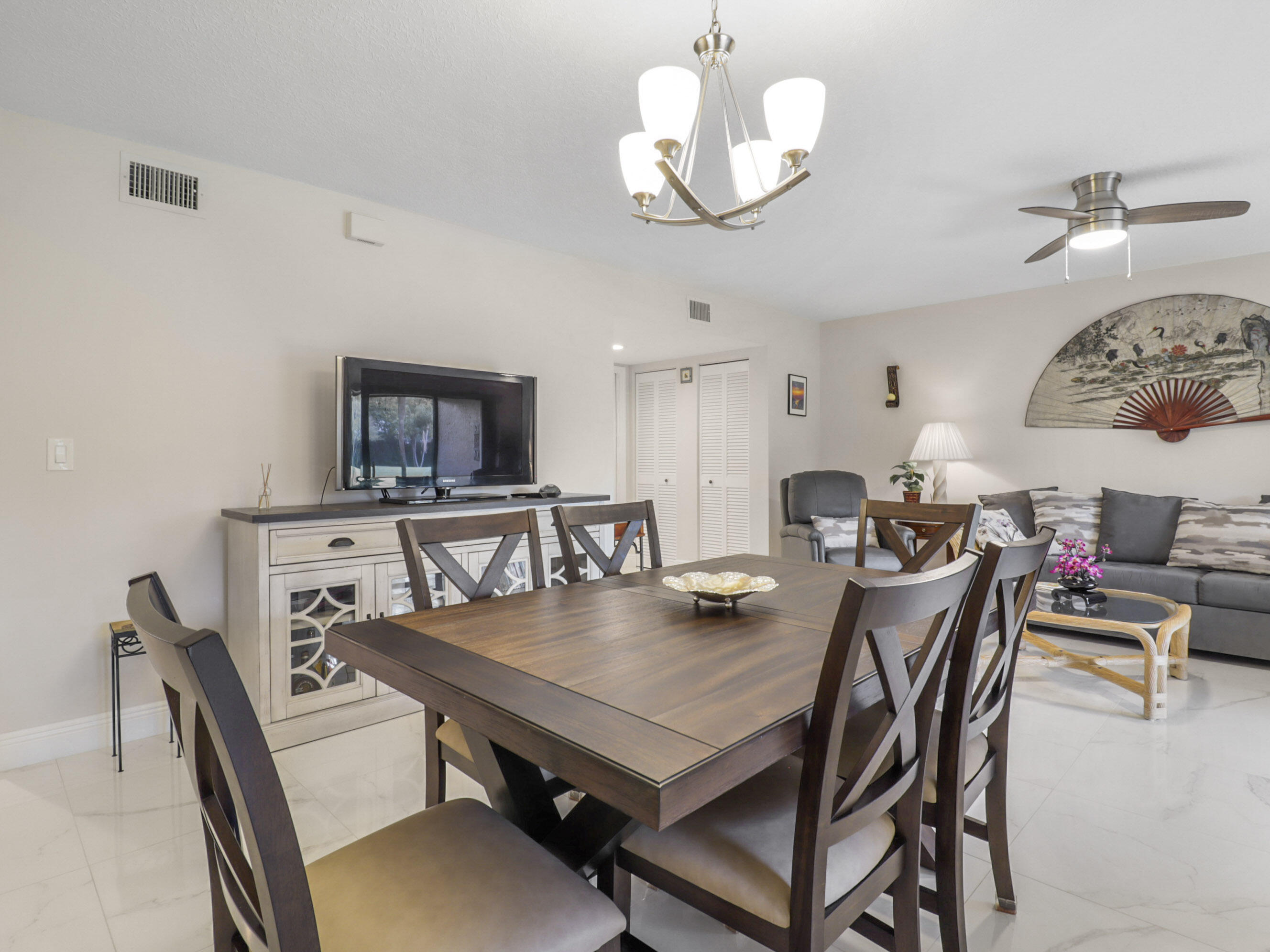 17332 Boca Club Boulevard, Unit 804 Boca Raton, FL 33487 - Photo 8 of 48 23-IMG_0423