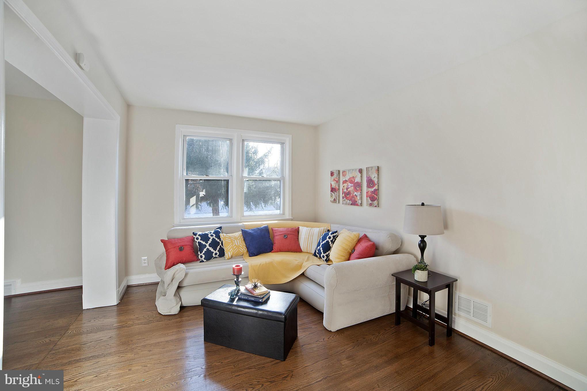 3514 Woodmoor Road Baltimore, MD 21207 - Photo 9 of 29 Family Room