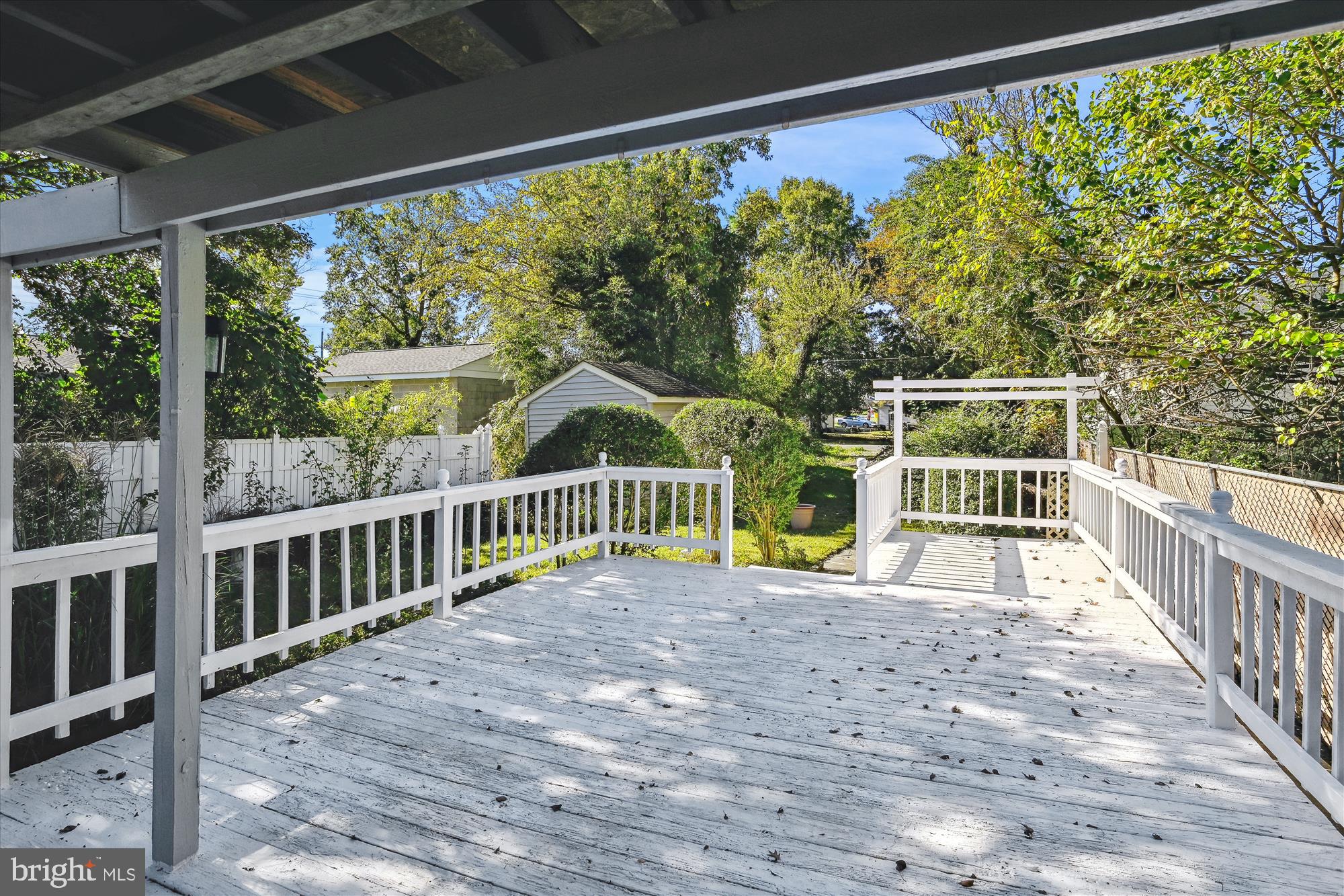 1506 Fullerton Road Edgewater, MD 21037 - Photo 17 of 32 Deck