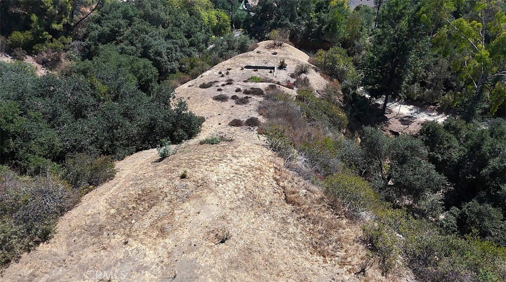 2331 Ramsay Drive Glendale, CA 91208 - Photo 7 of 16