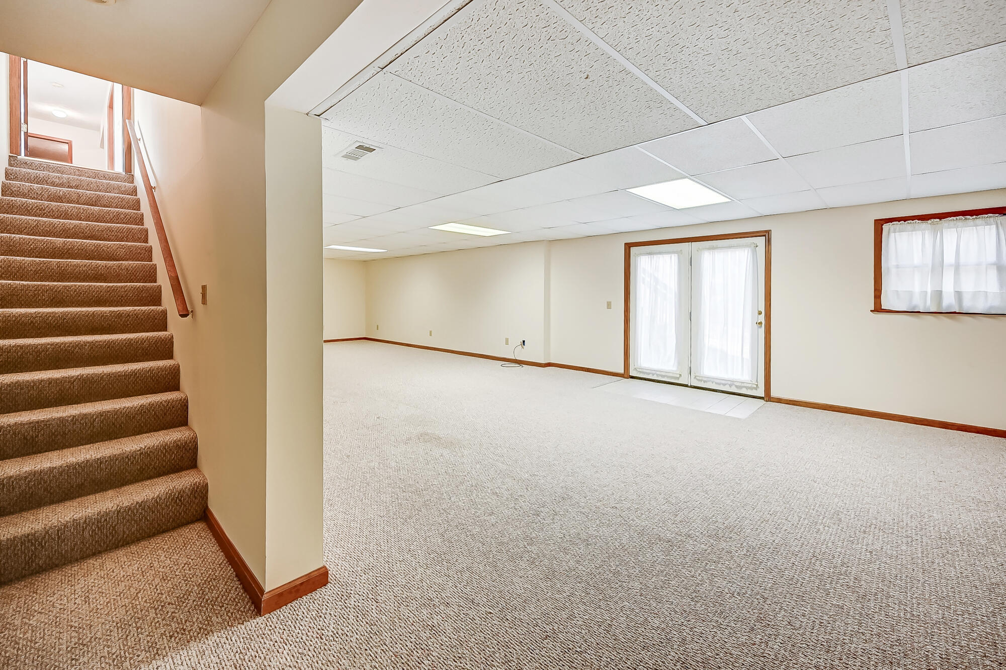 1065 Spring Falls Avenue Springfield, OH 45502 - Photo 40 of 68
