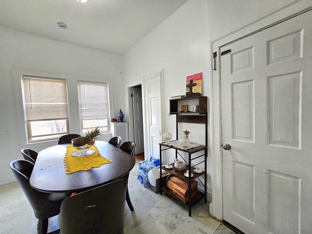 14 Harding Avenue Everett, MA 02149 - Photo 24 of 40