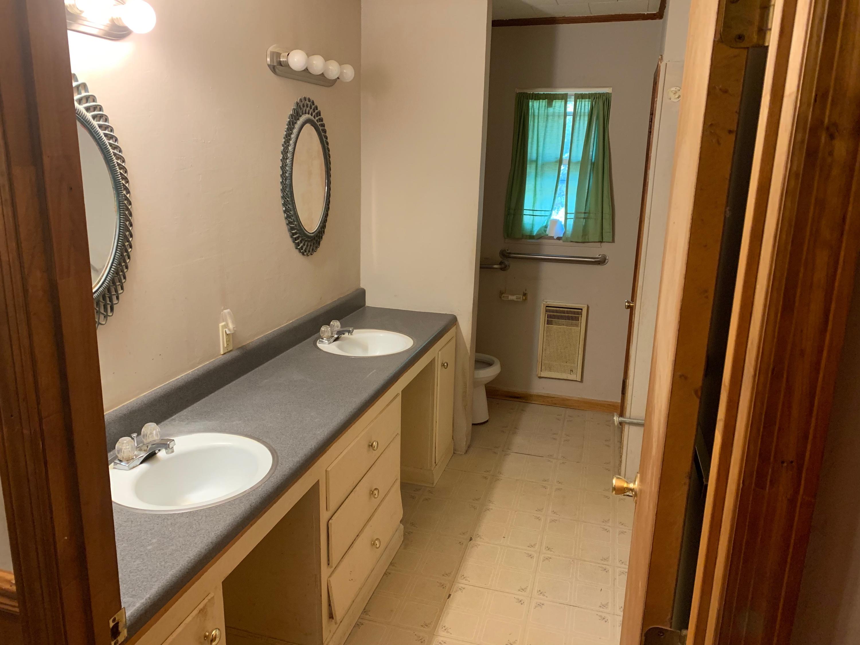 1846 Highway 163 Riceville, TN 37370 - Photo 14 of 28 IMG-0596