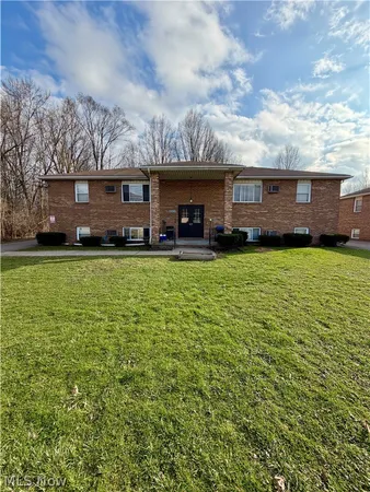 $975 | 841 Moyer Avenue, Unit 3, Youngstown, OH 44512