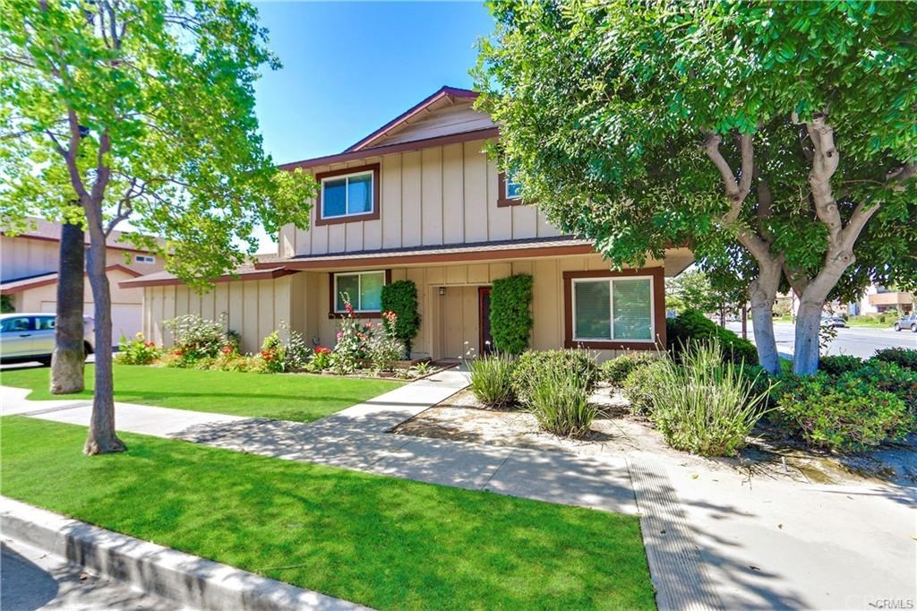 8300 Lexington Road, Unit 8 Downey, CA 90241 - Photo 1 of 1 Gallery Image 1