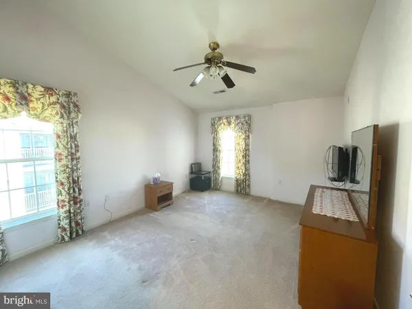 $284,900 | 1502 Moore Street, Unit 304, Bristol, PA 19007