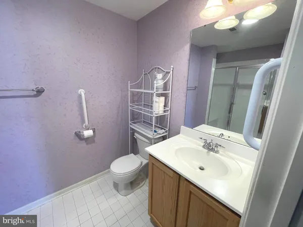 $284,900 | 1502 Moore Street, Unit 304, Bristol, PA 19007