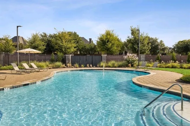 $2,800 | 4206 Shavano Drive, Frisco, TX 75034