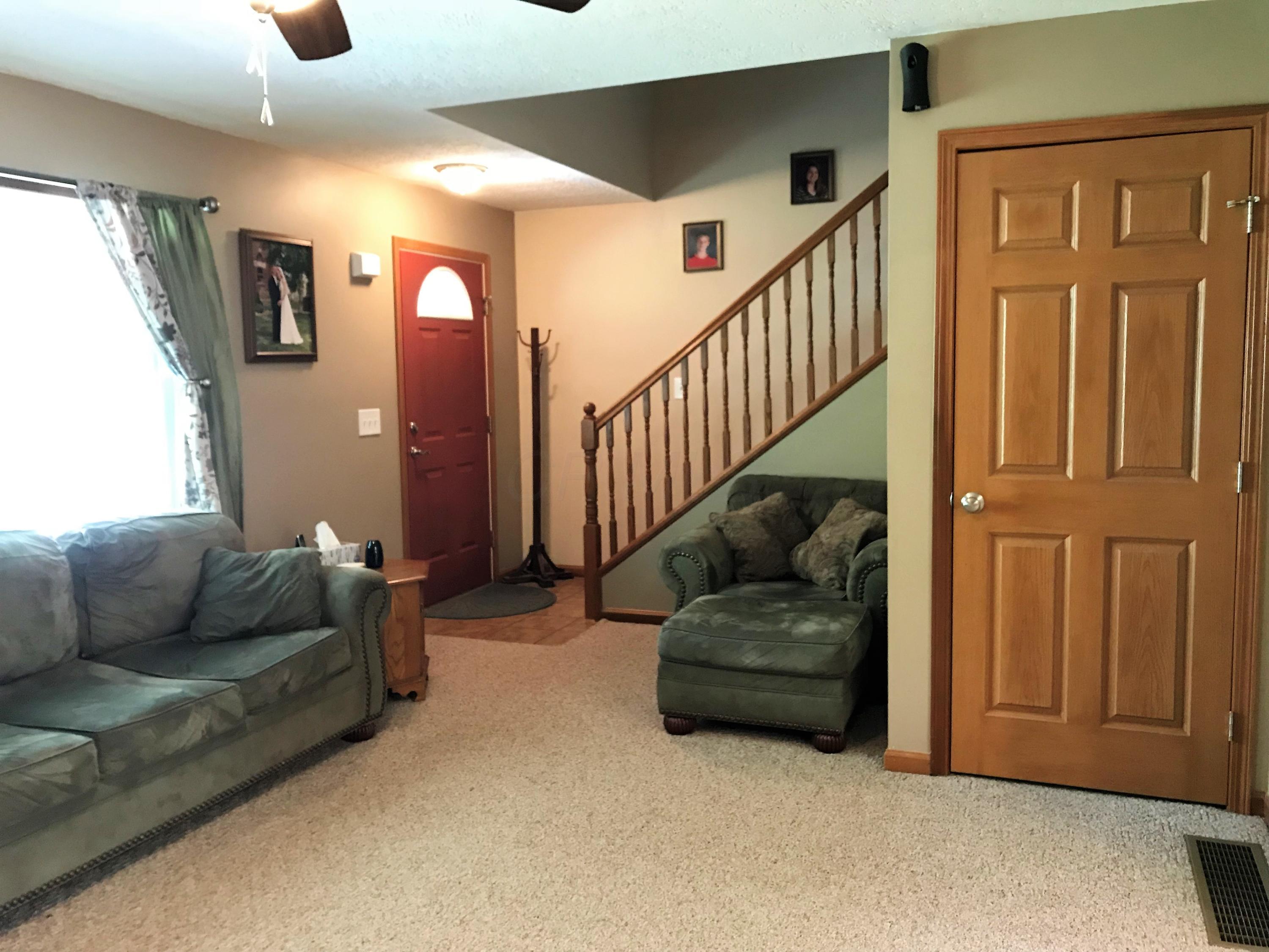 37027 Scout Road Logan, OH 43138 - Photo 5 of 35