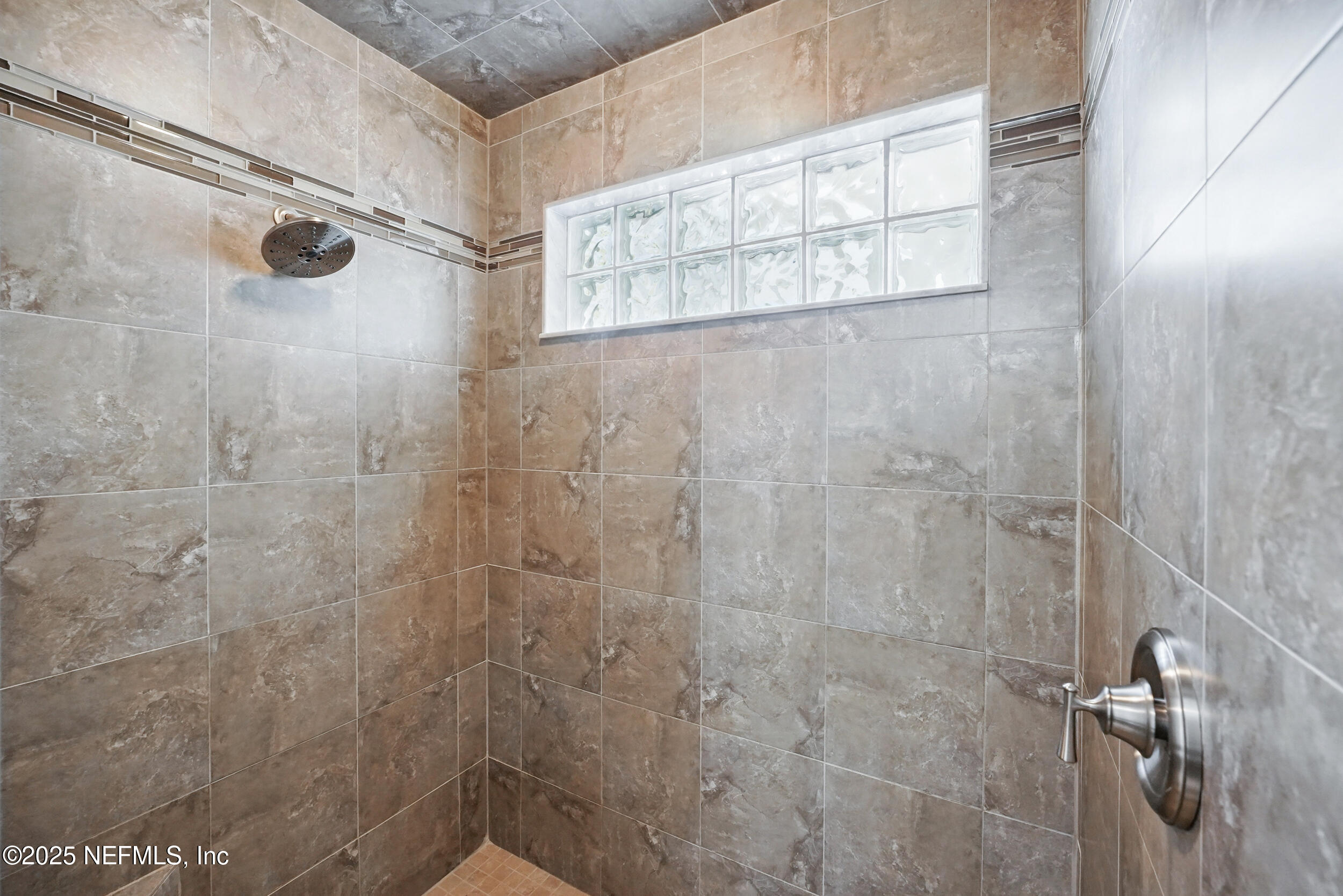 150 South Roscoe Boulevard Ponte Vedra Beach, FL 32082 - Photo 34 of 84 Primary Bathroom