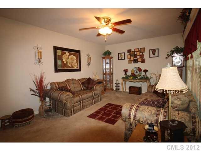 2321 Old Field Road Gastonia, NC 28056 - Photo 12 of 16 Gallery Image 12