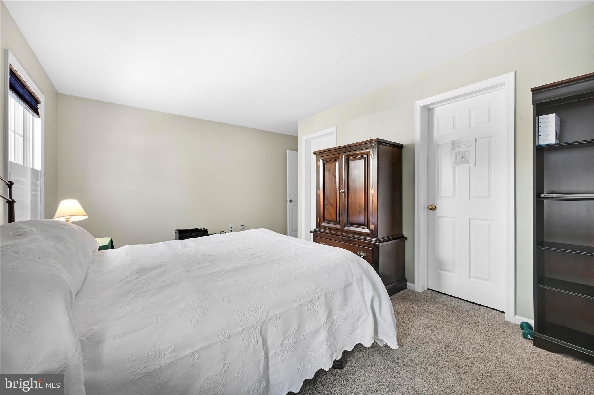 13 Spring Hill Lane Mountville, PA 17554 - Photo 21 of 37 1st Floor Primary Bedroom