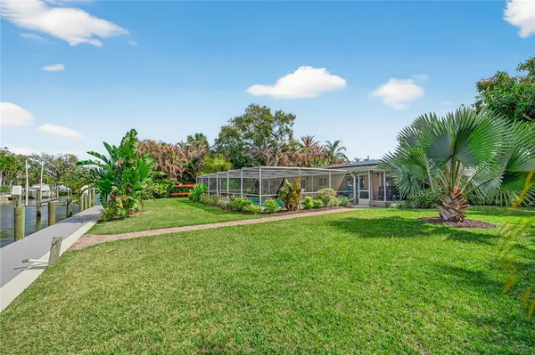 $1,350,000 | 547 East Causeway Boulevard, Vero Beach, FL 32963