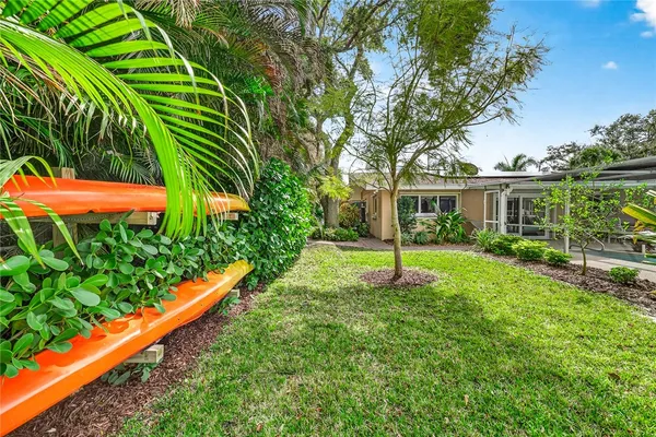 $1,350,000 | 547 East Causeway Boulevard, Vero Beach, FL 32963