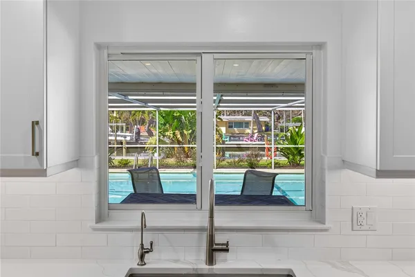 $1,350,000 | 547 East Causeway Boulevard, Vero Beach, FL 32963