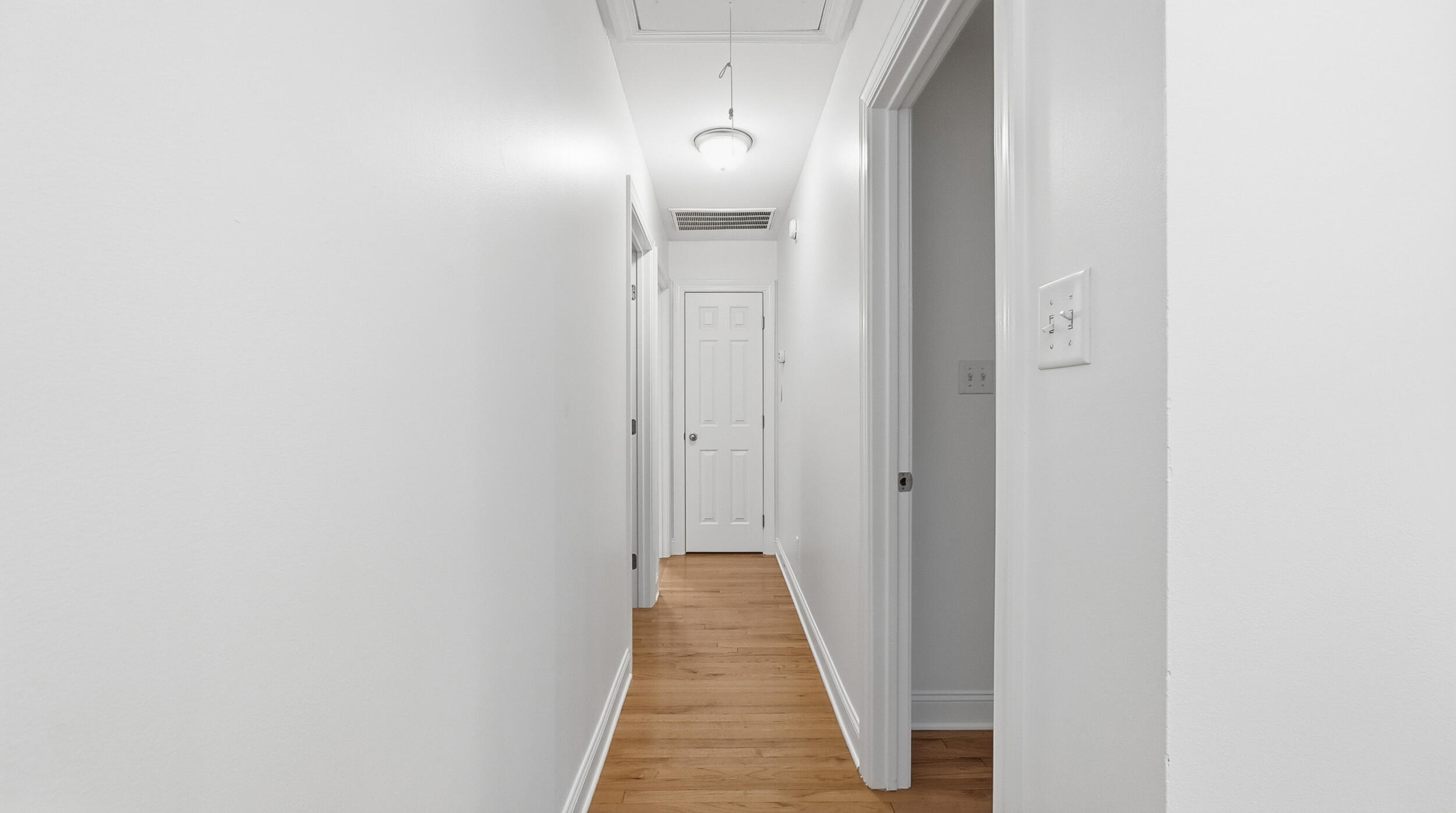 1709 Long Street Chattanooga, TN 37408 - Photo 22 of 44 Upstairs