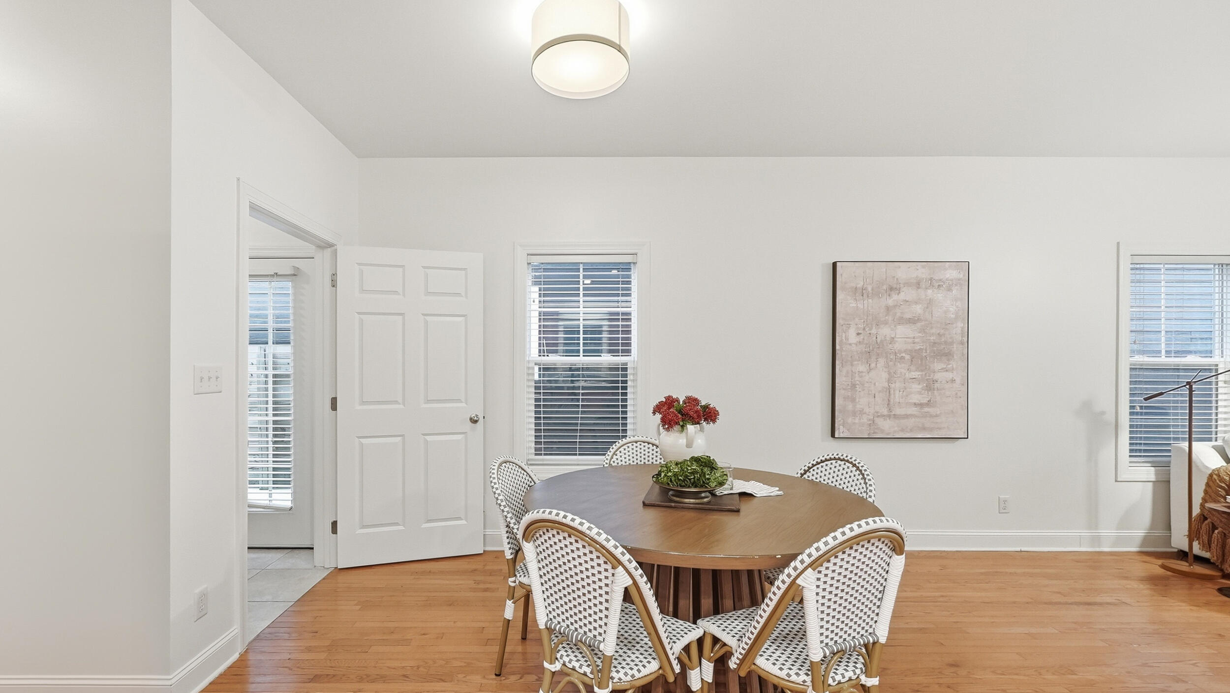 1709 Long Street Chattanooga, TN 37408 - Photo 9 of 44 Dining Room