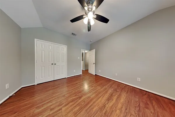 $2,290 | 10 Prairie Oak Drive, Conroe, TX 77385