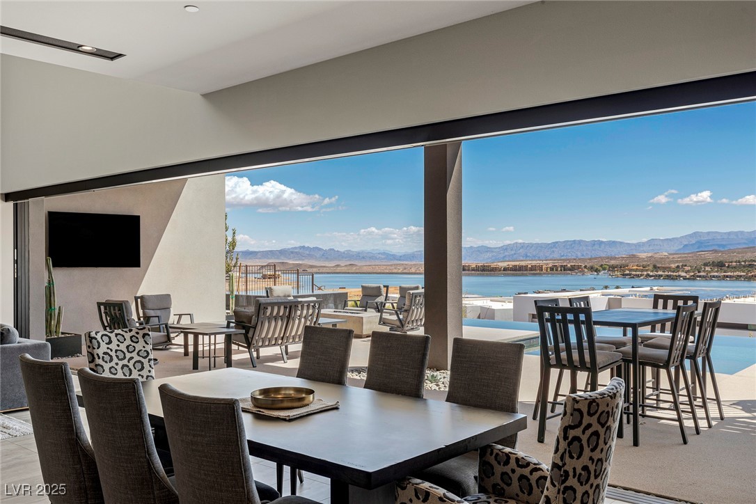 29 Falling Ridge Lane Henderson, NV 89011 - Photo 20 of 87 Gallery Image 20