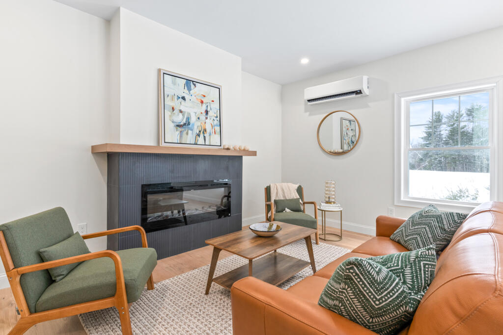 50 Hogan Circle, Unit 2 Westbrook, ME 04092 - Photo 13 of 49 Family Rm