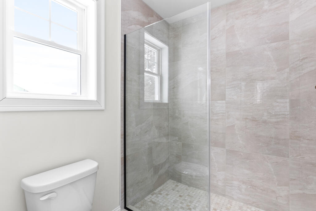 50 Hogan Circle, Unit 2 Westbrook, ME 04092 - Photo 27 of 49 Primary Bath