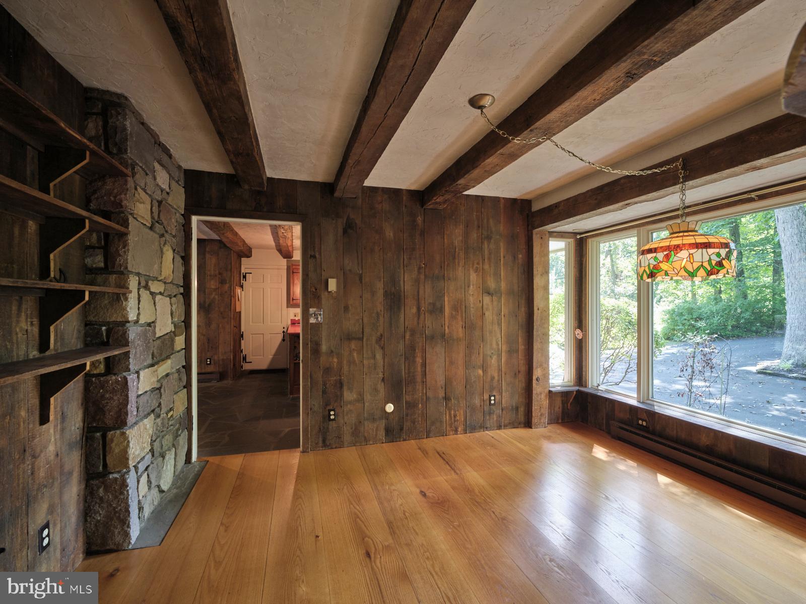 86 Chapel Road New Hope, PA 18938 - Photo 4 of 27 Dining Room