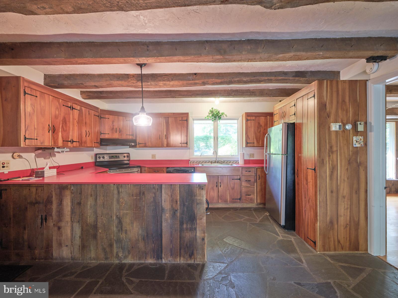 86 Chapel Road New Hope, PA 18938 - Photo 8 of 27 Kitchen