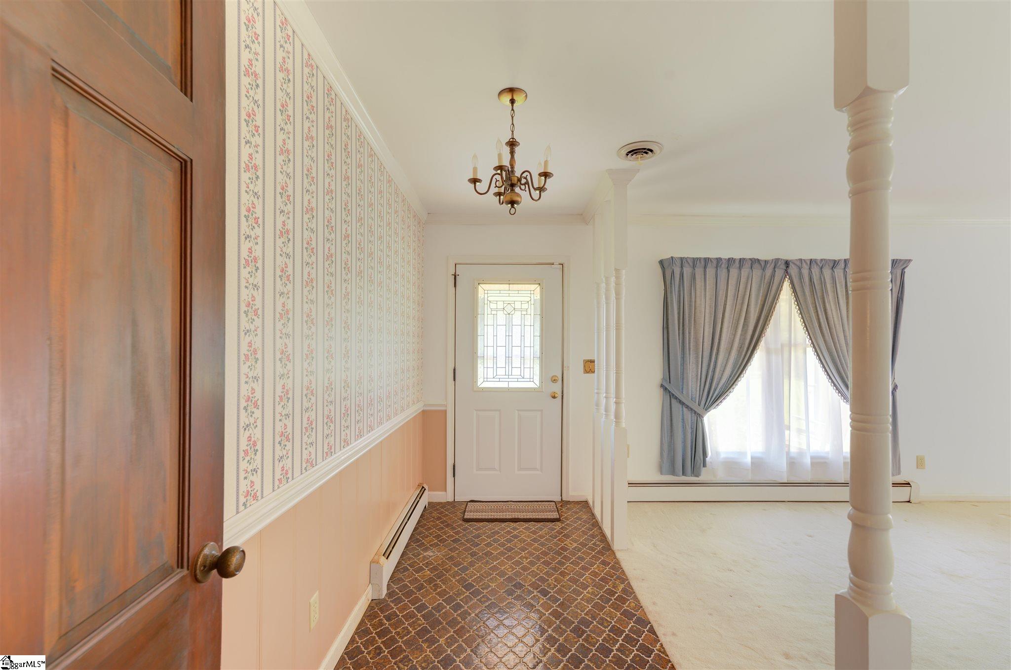 1236 Fairview Road Simpsonville, SC 29680 - Photo 10 of 26