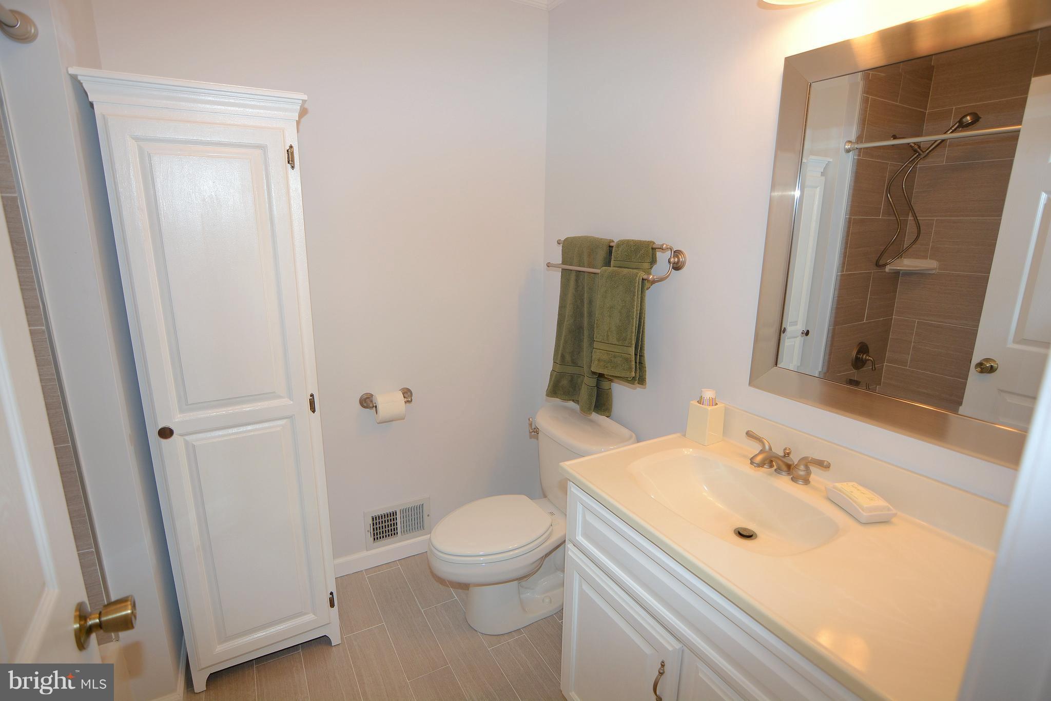 212 Magothy Beach Road Pasadena, MD 21122 - Photo 18 of 30 Bath