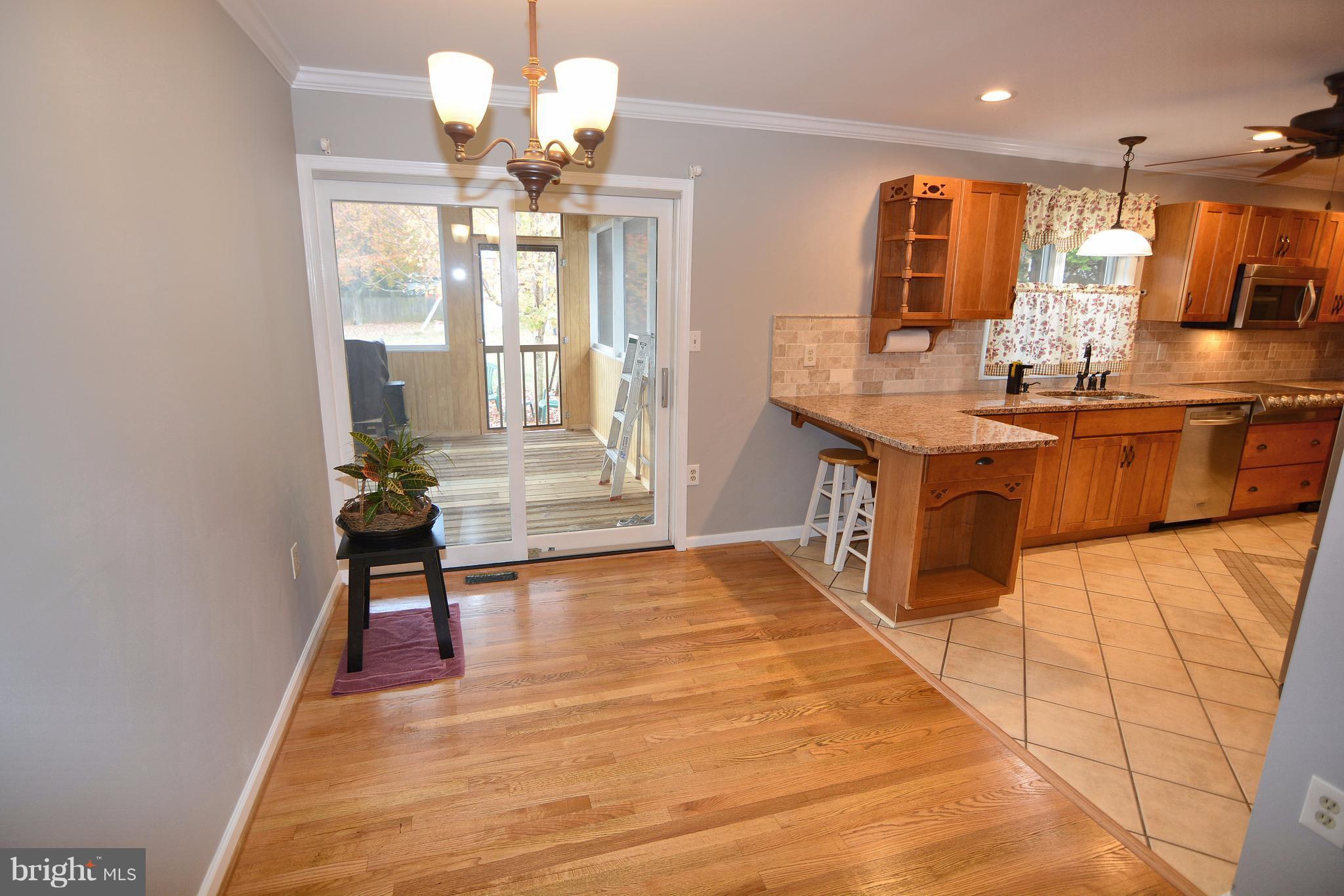 212 Magothy Beach Road Pasadena, MD 21122 - Photo 6 of 30 Dining Room