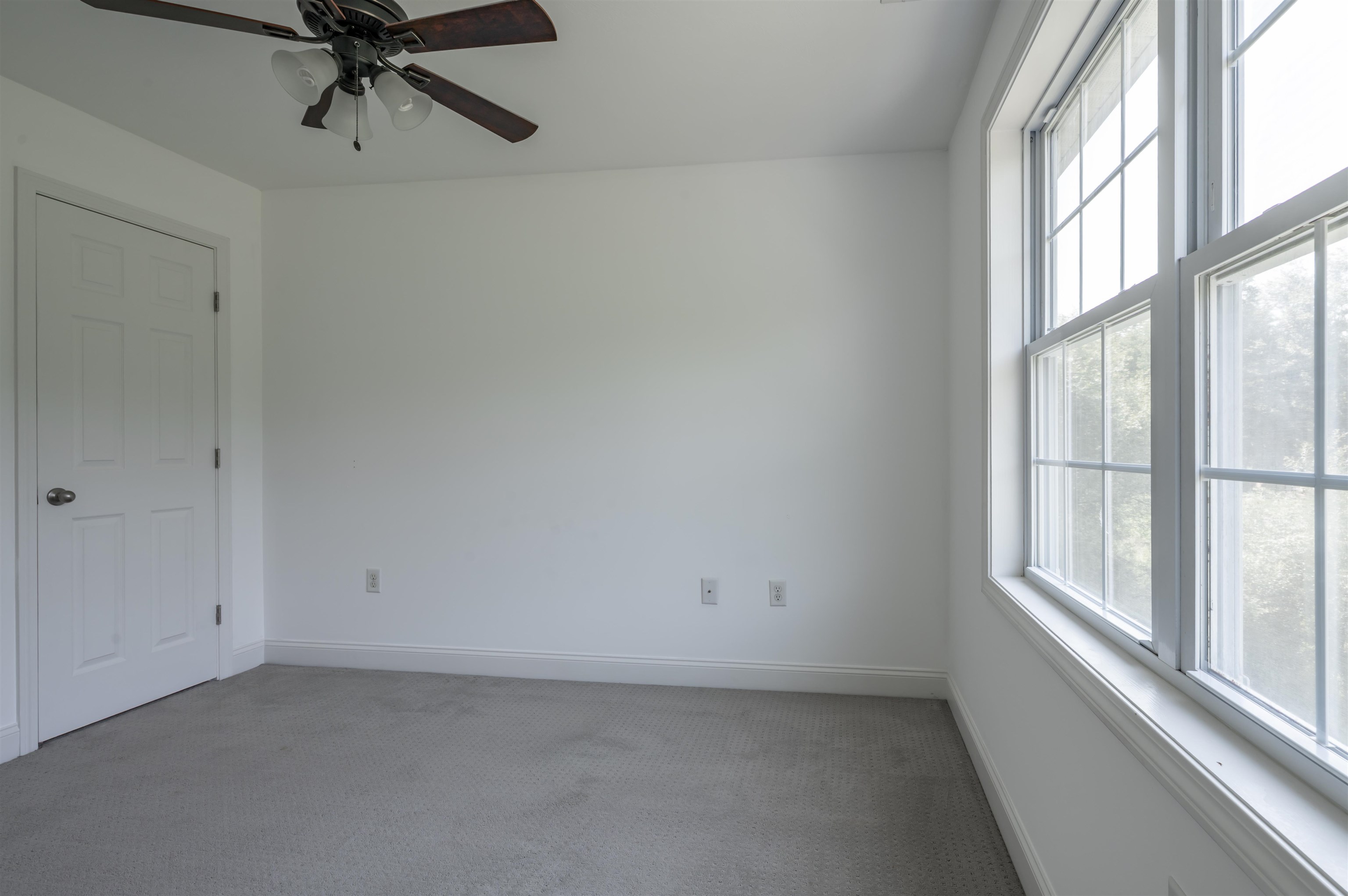 266 Kent Farm Road Hampstead, NH 03841 - Photo 29 of 35