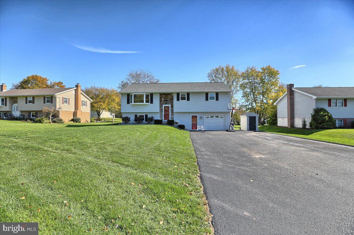 2199 Sheaffer Road Elizabethtown, PA 17022 - Photo 4 of 41