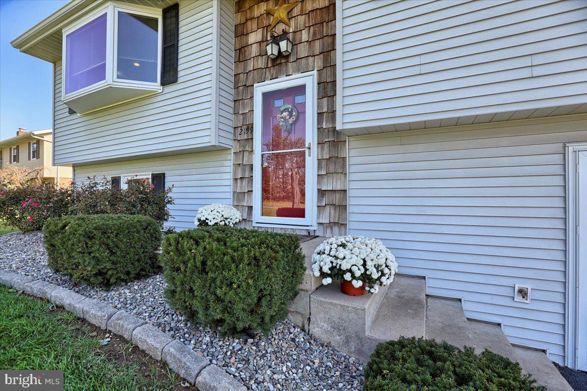 2199 Sheaffer Road Elizabethtown, PA 17022 - Photo 6 of 41