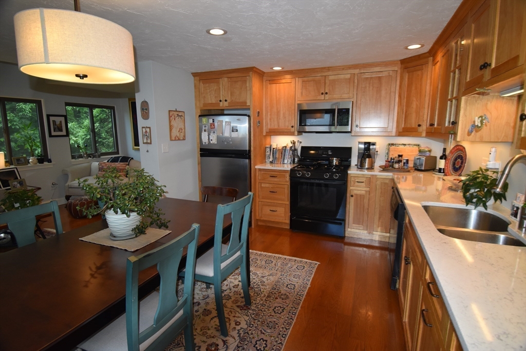 21 Trailside Way, Unit 21 Ashland, MA 01721 - Photo 7 of 38 Gallery Image 7