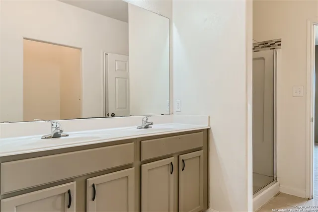 $1,895 | 11807 Luckey Ledge, San Antonio, TX 78252