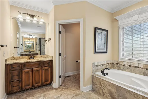 $849,000 | 239 Cherokee Dock Road, Lebanon, TN 37087