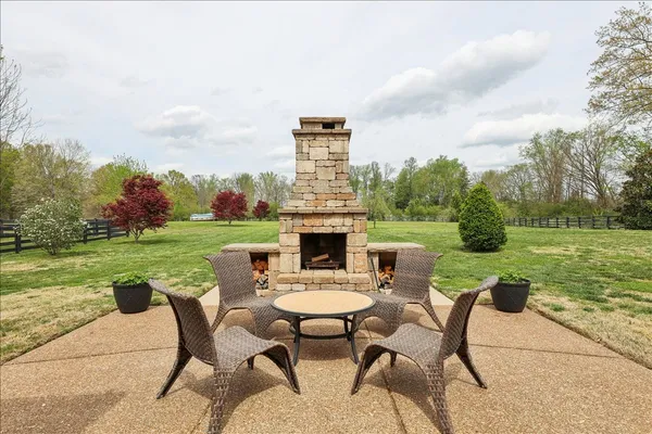 $849,000 | 239 Cherokee Dock Road, Lebanon, TN 37087
