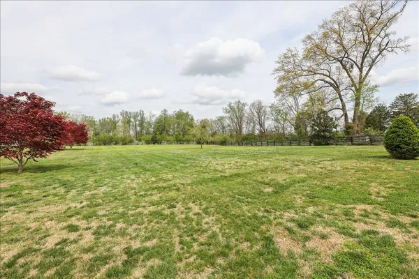 $849,000 | 239 Cherokee Dock Road, Lebanon, TN 37087