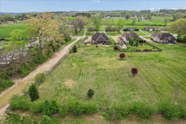 $849,000 | 239 Cherokee Dock Road, Lebanon, TN 37087
