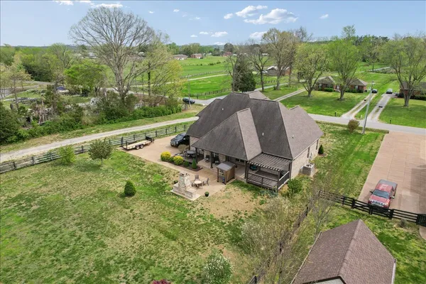 $849,000 | 239 Cherokee Dock Road, Lebanon, TN 37087