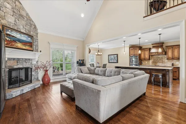 $849,000 | 239 Cherokee Dock Road, Lebanon, TN 37087