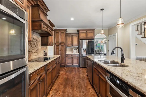 $849,000 | 239 Cherokee Dock Road, Lebanon, TN 37087