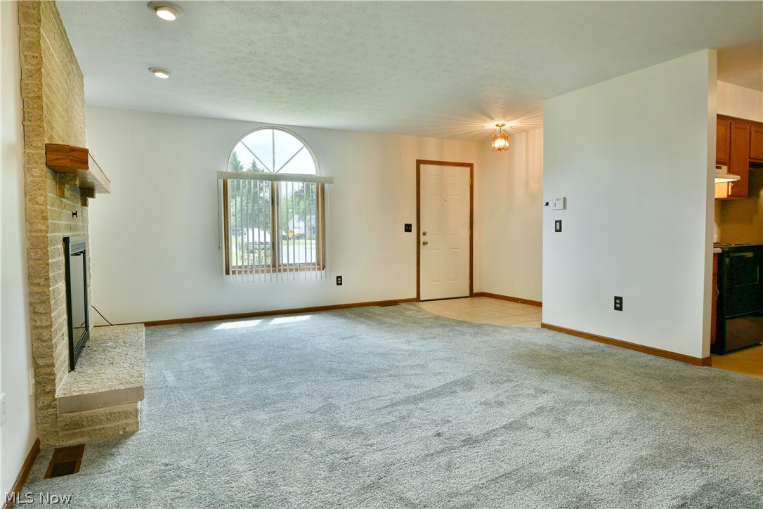 2237 Cadwallader-Sonk Road, Unit A Cortland, OH 44410 - Photo 11 of 50