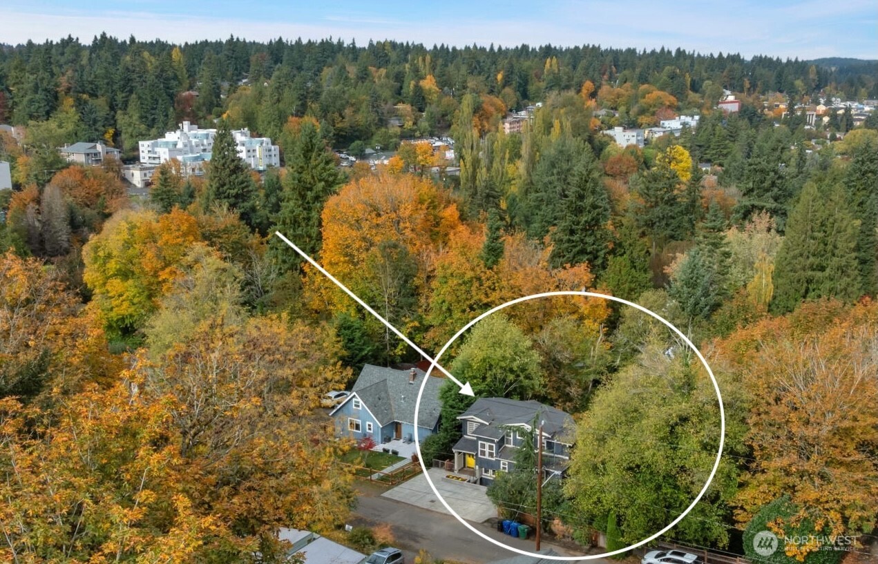 2708 Northeast 98th Street Seattle, WA 98115 - Photo 38 of 40