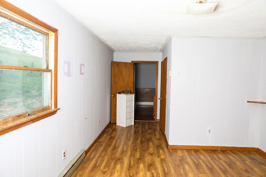 656 Ben Bow Road Tazewell, VA 24651 - Photo 16 of 33 Gallery Image 16