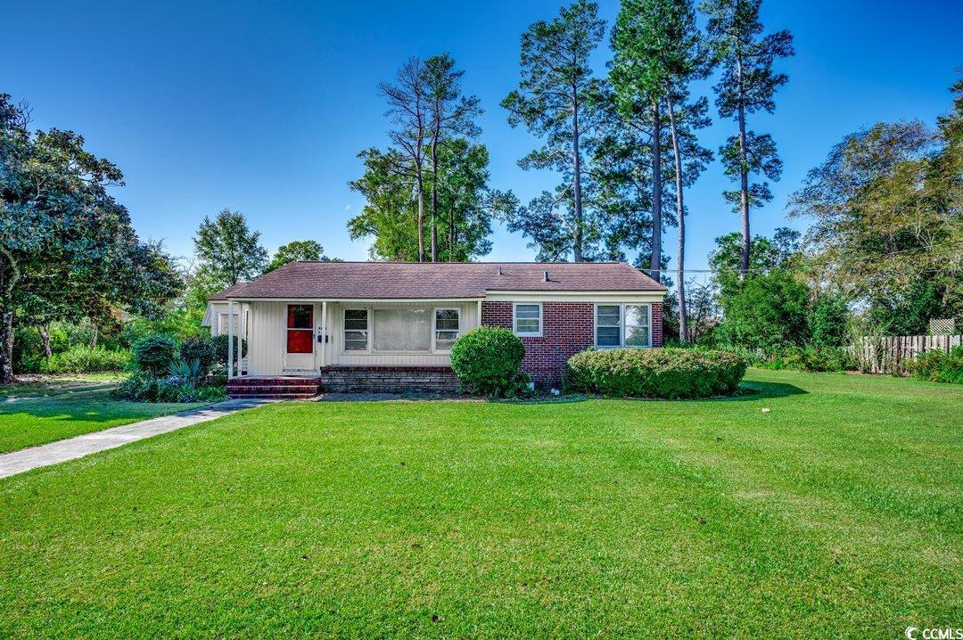 4278 Thomas Street Loris, SC 29569 - Photo 23 of 24 Ranch-style house featuring a front yard