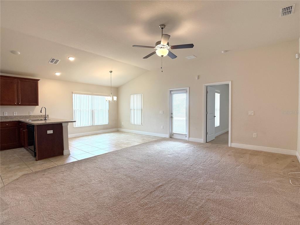 1378 Legatto Loop Dundee, FL 33838 - Photo 3 of 34
